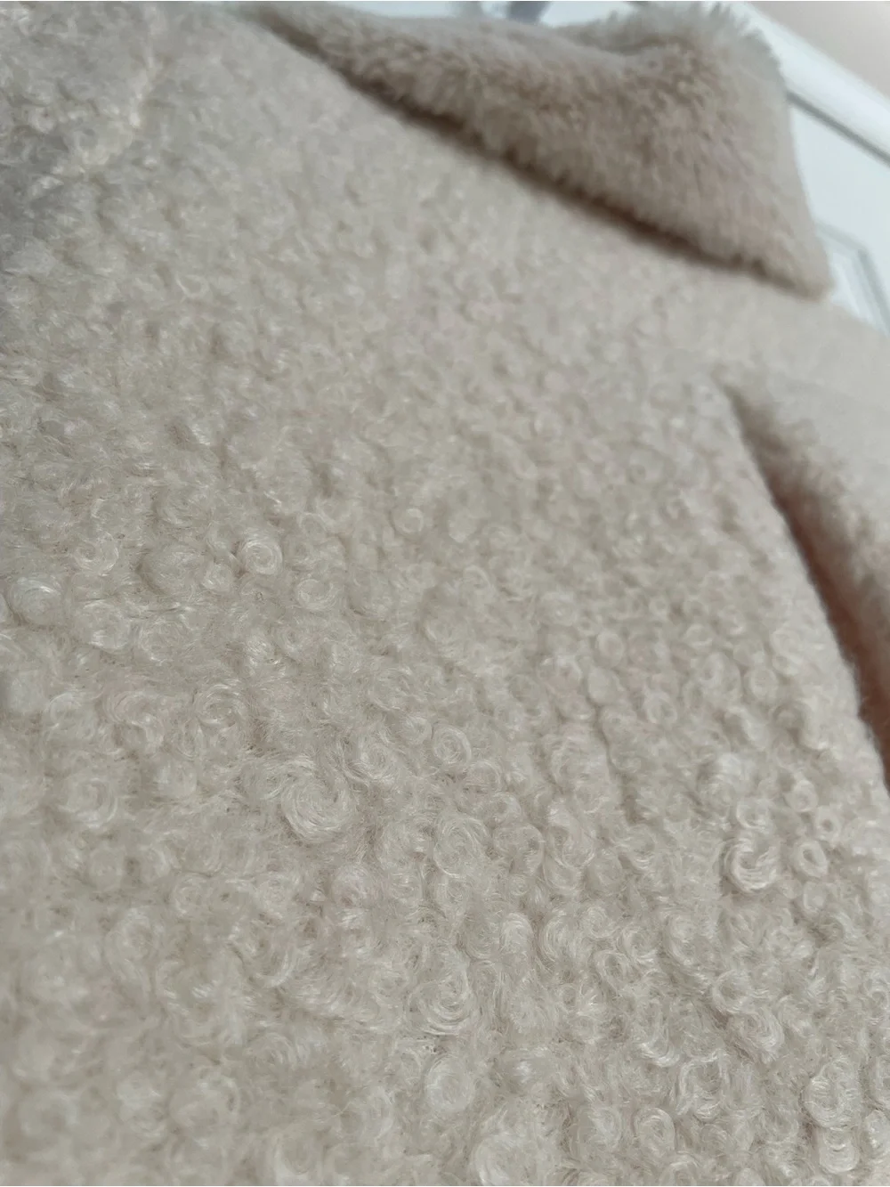 Tahari Girl 2T Little Girls Cream Bouclé Pea Coat with Faux-Fur Collar